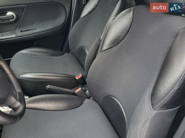 Ниссан Ноут, объемом двигателя 1.6 л и пробегом 131 тыс. км за 8300 $, фото 10 на Automoto.ua