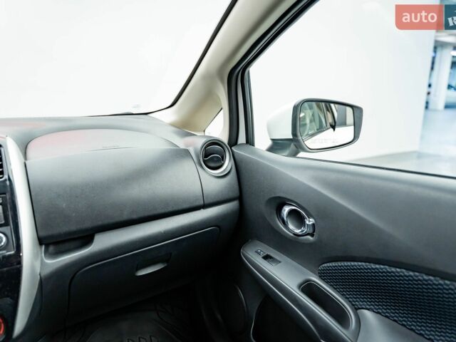 Ниссан Ноут, объемом двигателя 1.6 л и пробегом 121 тыс. км за 7781 $, фото 11 на Automoto.ua