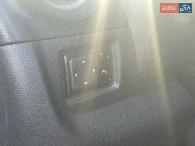 Ніссан Ноут, об'ємом двигуна 1.6 л та пробігом 120 тис. км за 7900 $, фото 10 на Automoto.ua