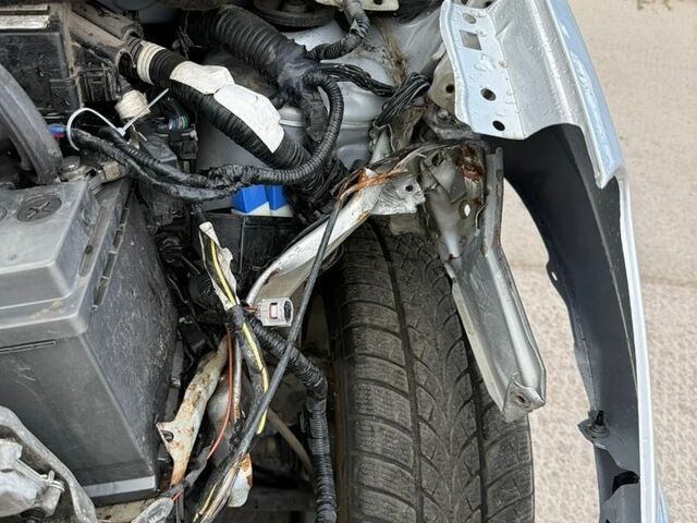 Ниссан Ноут, объемом двигателя 1.6 л и пробегом 85 тыс. км за 4300 $, фото 8 на Automoto.ua