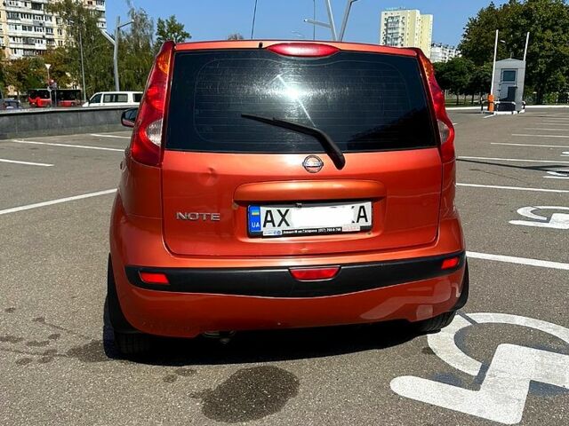 Ниссан Ноут, объемом двигателя 1.6 л и пробегом 214 тыс. км за 3999 $, фото 3 на Automoto.ua