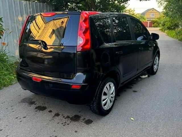 Ниссан Ноут, объемом двигателя 1.4 л и пробегом 200 тыс. км за 3500 $, фото 1 на Automoto.ua