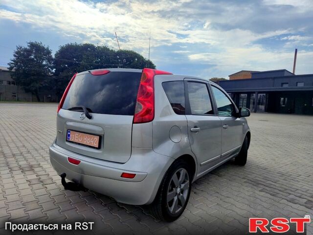 Ниссан Ноут, объемом двигателя 1.6 л и пробегом 170 тыс. км за 5999 $, фото 7 на Automoto.ua