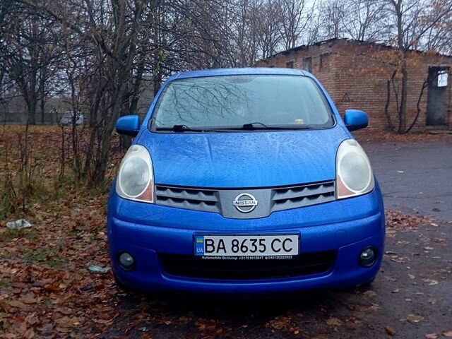 Ниссан Ноут, объемом двигателя 1.4 л и пробегом 210 тыс. км за 4600 $, фото 4 на Automoto.ua