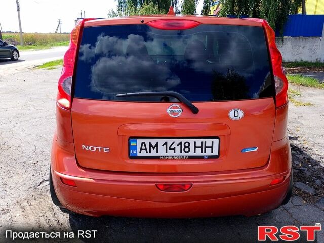 Ниссан Ноут, объемом двигателя 1.6 л и пробегом 216 тыс. км за 4550 $, фото 4 на Automoto.ua