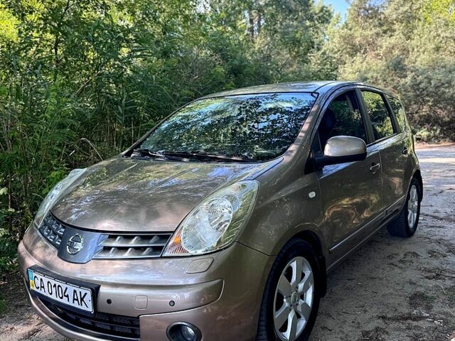 Ніссан Ноут, об'ємом двигуна 1.6 л та пробігом 160 тис. км за 6500 $, фото 2 на Automoto.ua