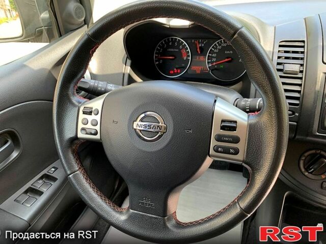 Ниссан Ноут, объемом двигателя 1.6 л и пробегом 200 тыс. км за 7700 $, фото 4 на Automoto.ua