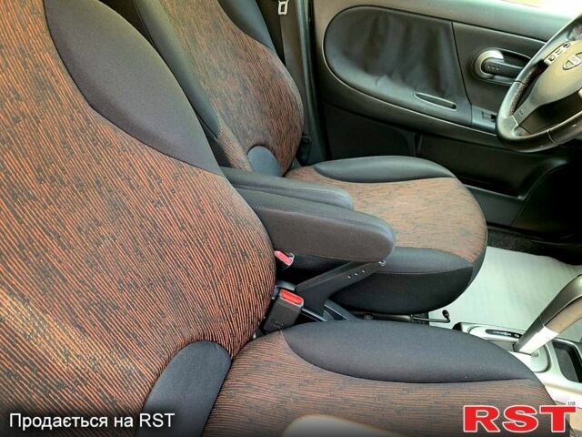 Ниссан Ноут, объемом двигателя 1.6 л и пробегом 200 тыс. км за 7700 $, фото 13 на Automoto.ua