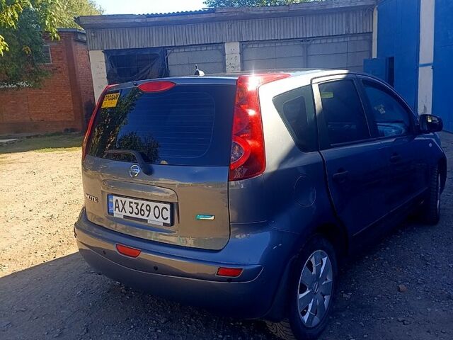Ниссан Ноут, объемом двигателя 1.4 л и пробегом 104 тыс. км за 6100 $, фото 2 на Automoto.ua