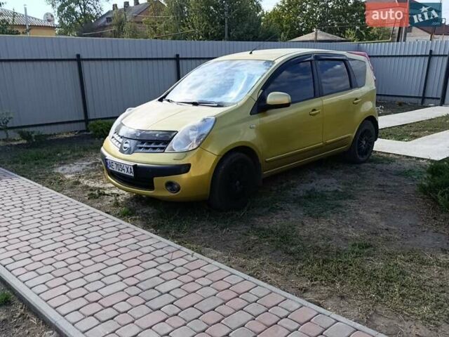 Желтый Ниссан Ноут, объемом двигателя 1.39 л и пробегом 232 тыс. км за 4300 $, фото 11 на Automoto.ua