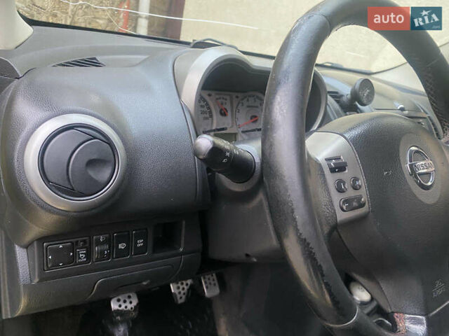 Жовтий Ніссан Ноут, об'ємом двигуна 1.6 л та пробігом 263 тис. км за 4300 $, фото 7 на Automoto.ua