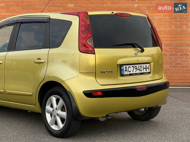 Ніссан Ноут 2006 у Києві на Automoto.ua Жовтий Ніссан Ноут, об'ємом двигуна 1.6 л та пробігом 232 тис. км за 5400 $, фото 9 на Automoto.ua