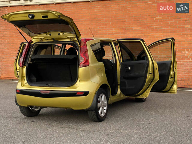 Ніссан Ноут 2006 у Києві на Automoto.ua Жовтий Ніссан Ноут, об'ємом двигуна 1.6 л та пробігом 232 тис. км за 5400 $, фото 21 на Automoto.ua