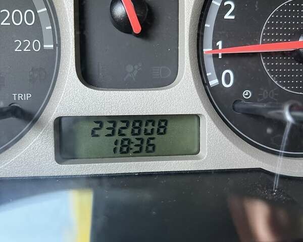 Желтый Ниссан Ноут, объемом двигателя 1.6 л и пробегом 232 тыс. км за 5000 $, фото 6 на Automoto.ua
