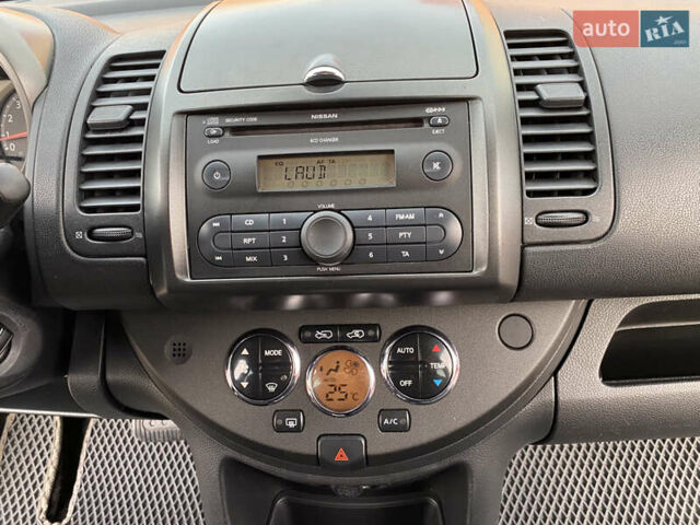 Ніссан Ноут 2006 у Києві на Automoto.ua Жовтий Ніссан Ноут, об'ємом двигуна 1.6 л та пробігом 232 тис. км за 5400 $, фото 42 на Automoto.ua