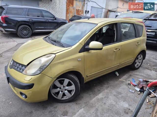 Ниссан Ноут 2007 в Киеве на Automoto.ua Желтый Ниссан Ноут, объемом двигателя 1.6 л и пробегом 113 тыс. км за 4200 $, фото 4 на Automoto.ua