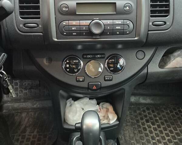 Ниссан Ноут 2007 в Киеве на Automoto.ua Желтый Ниссан Ноут, объемом двигателя 1.6 л и пробегом 113 тыс. км за 4200 $, фото 5 на Automoto.ua