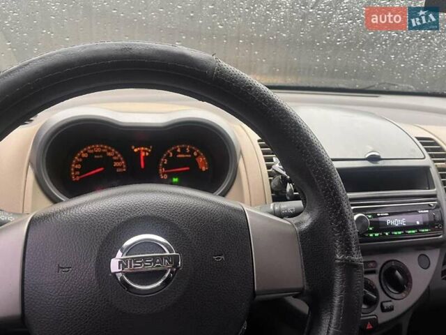 Желтый Ниссан Ноут, объемом двигателя 1.39 л и пробегом 205 тыс. км за 5000 $, фото 14 на Automoto.ua