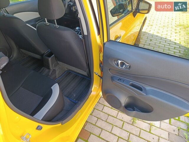 Желтый Ниссан Ноут, объемом двигателя 1.2 л и пробегом 62 тыс. км за 11500 $, фото 9 на Automoto.ua