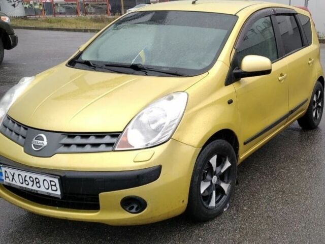 Желтый Ниссан Ноут, объемом двигателя 1.4 л и пробегом 272 тыс. км за 4200 $, фото 9 на Automoto.ua