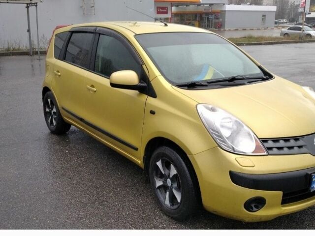 Желтый Ниссан Ноут, объемом двигателя 1.4 л и пробегом 272 тыс. км за 4200 $, фото 11 на Automoto.ua