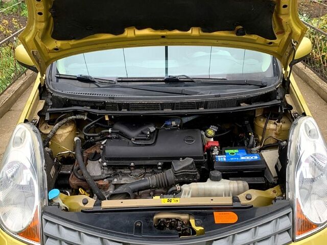 Жовтий Ніссан Ноут, об'ємом двигуна 1.4 л та пробігом 175 тис. км за 5250 $, фото 5 на Automoto.ua