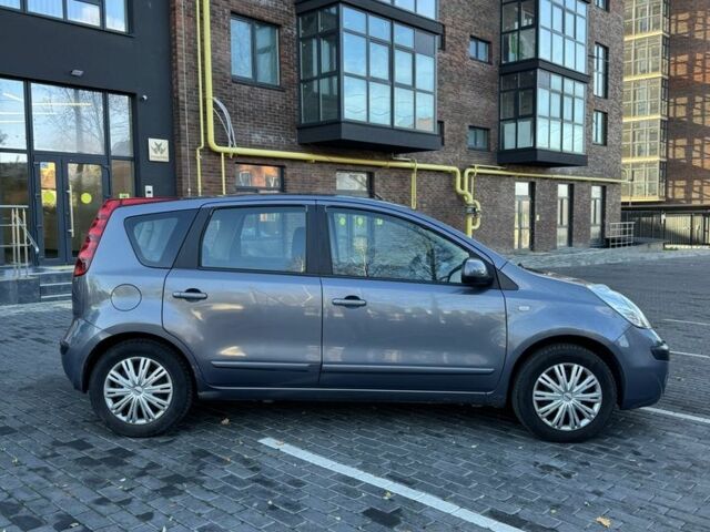 Сірий Ніссан Ноут, об'ємом двигуна 1.4 л та пробігом 187 тис. км за 5400 $, фото 6 на Automoto.ua