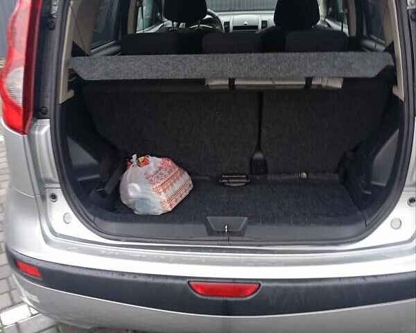 Сірий Ніссан Ноут, об'ємом двигуна 1.4 л та пробігом 178 тис. км за 4500 $, фото 12 на Automoto.ua