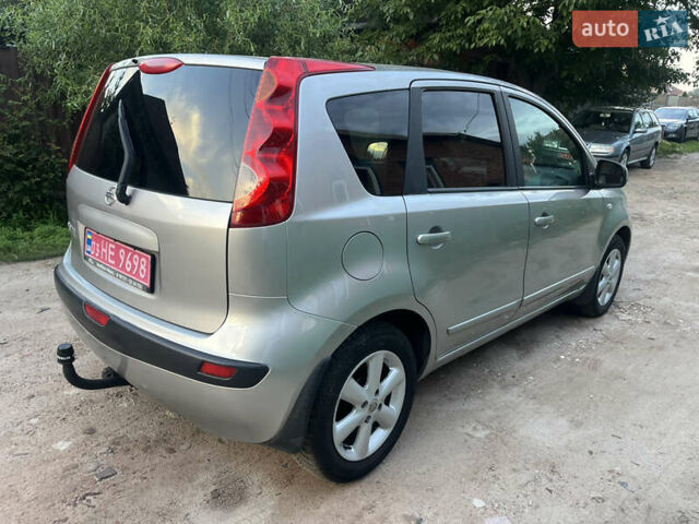 Сірий Ніссан Ноут, об'ємом двигуна 1.6 л та пробігом 236 тис. км за 7150 $, фото 7 на Automoto.ua