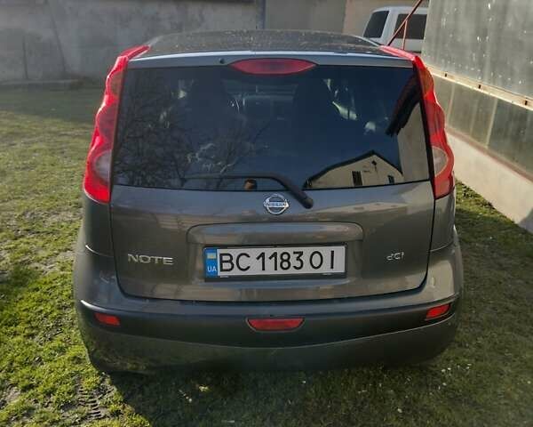 Сірий Ніссан Ноут, об'ємом двигуна 1.46 л та пробігом 246 тис. км за 5350 $, фото 6 на Automoto.ua