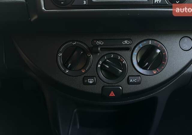 Серый Ниссан Ноут, объемом двигателя 1.6 л и пробегом 181 тыс. км за 5999 $, фото 32 на Automoto.ua