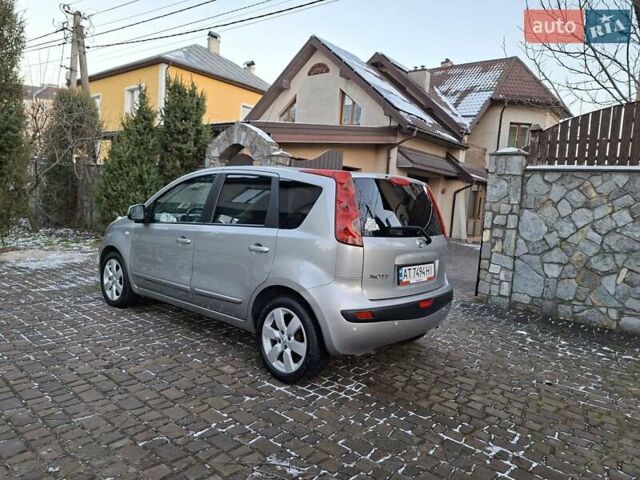 Сірий Ніссан Ноут, об'ємом двигуна 1.6 л та пробігом 224 тис. км за 6800 $, фото 3 на Automoto.ua