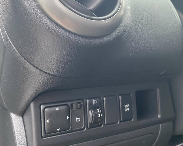 Сірий Ніссан Ноут, об'ємом двигуна 1.6 л та пробігом 214 тис. км за 5200 $, фото 23 на Automoto.ua