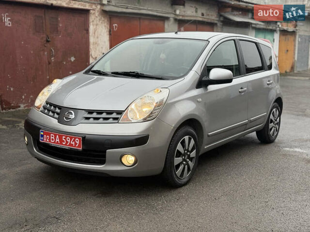 Сірий Ніссан Ноут, об'ємом двигуна 1.6 л та пробігом 90 тис. км за 5999 $, фото 7 на Automoto.ua