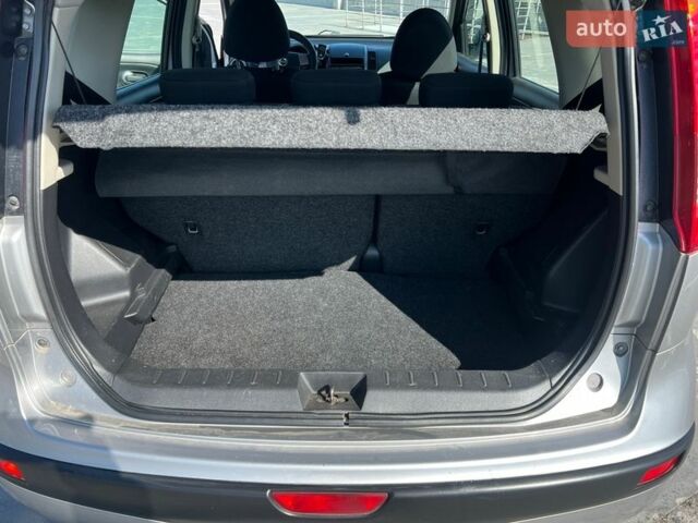 Сірий Ніссан Ноут, об'ємом двигуна 1.6 л та пробігом 223 тис. км за 6300 $, фото 13 на Automoto.ua