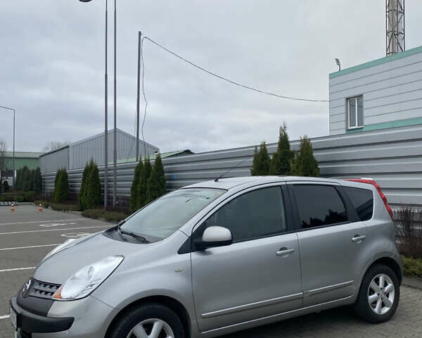 Сірий Ніссан Ноут, об'ємом двигуна 1.6 л та пробігом 214 тис. км за 5200 $, фото 13 на Automoto.ua