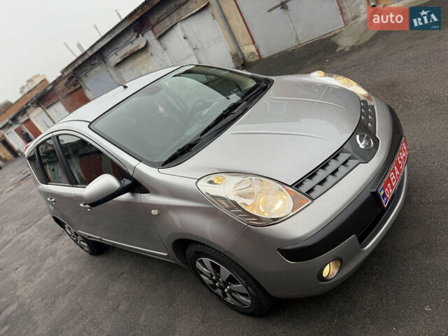 Сірий Ніссан Ноут, об'ємом двигуна 1.6 л та пробігом 90 тис. км за 5999 $, фото 18 на Automoto.ua