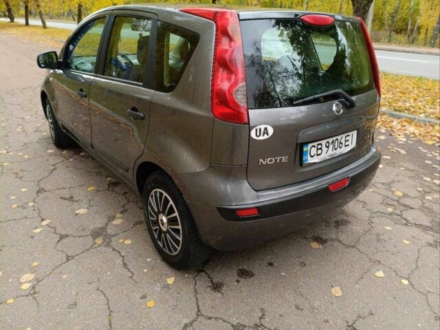 Серый Ниссан Ноут, объемом двигателя 1.4 л и пробегом 218 тыс. км за 4700 $, фото 8 на Automoto.ua