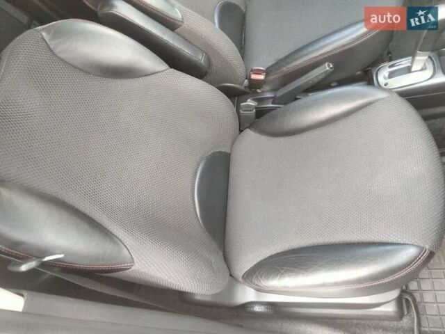 Серый Ниссан Ноут, объемом двигателя 1.6 л и пробегом 168 тыс. км за 6950 $, фото 8 на Automoto.ua