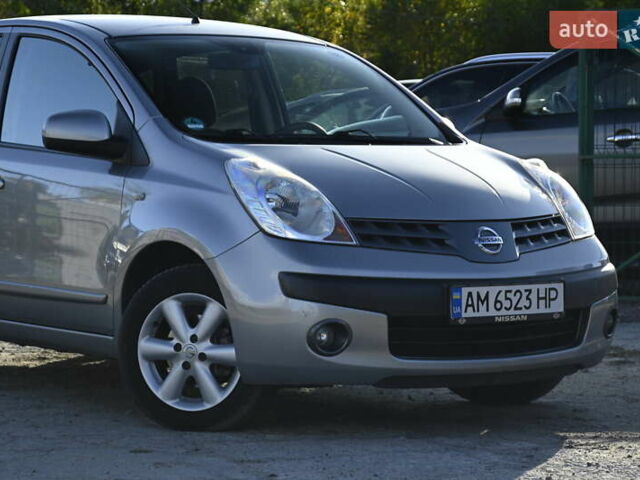 Сірий Ніссан Ноут, об'ємом двигуна 1.6 л та пробігом 198 тис. км за 5150 $, фото 2 на Automoto.ua