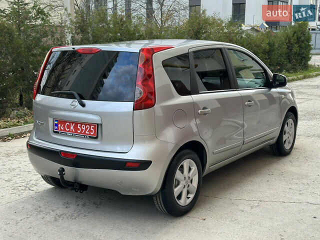 Сірий Ніссан Ноут, об'ємом двигуна 1.4 л та пробігом 130 тис. км за 5450 $, фото 73 на Automoto.ua