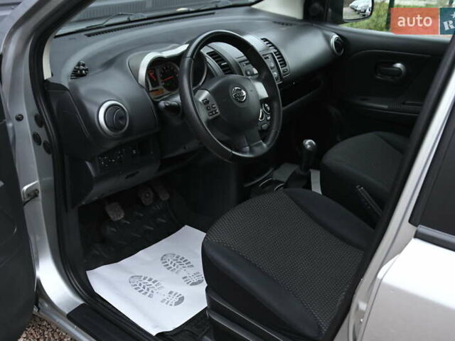 Сірий Ніссан Ноут, об'ємом двигуна 1.6 л та пробігом 258 тис. км за 5150 $, фото 18 на Automoto.ua