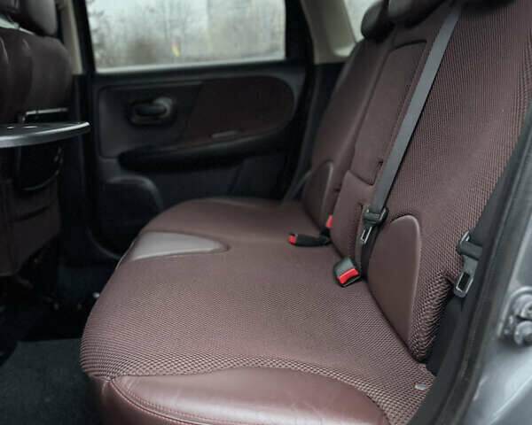 Серый Ниссан Ноут, объемом двигателя 1.6 л и пробегом 168 тыс. км за 6750 $, фото 25 на Automoto.ua