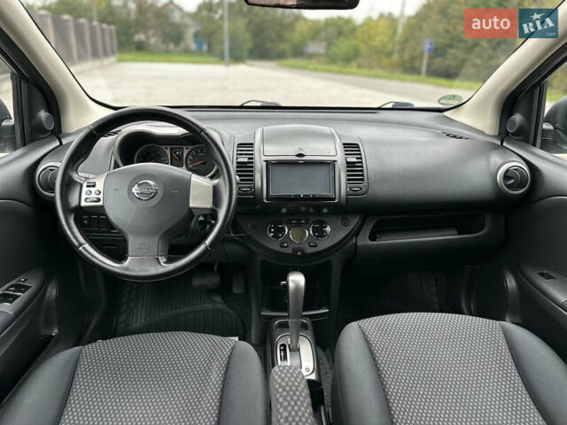 Серый Ниссан Ноут, объемом двигателя 1.6 л и пробегом 185 тыс. км за 6500 $, фото 12 на Automoto.ua