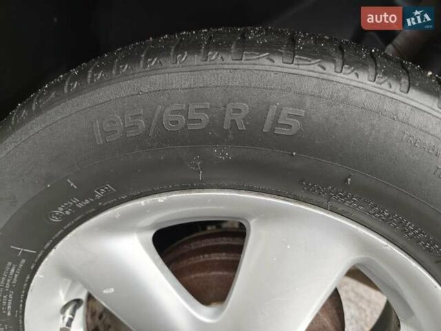 Ніссан Ноут 2006 у Ковель на Automoto.ua Сірий Ніссан Ноут, об'ємом двигуна 1.5 л та пробігом 203 тис. км за 6800 $, фото 19 на Automoto.ua