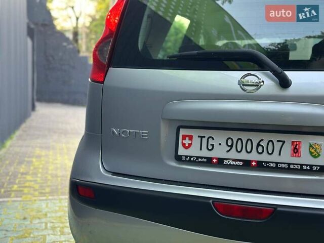 Серый Ниссан Ноут, объемом двигателя 1.6 л и пробегом 181 тыс. км за 5999 $, фото 17 на Automoto.ua