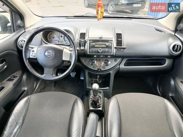 Серый Ниссан Ноут, объемом двигателя 1.6 л и пробегом 200 тыс. км за 4300 $, фото 4 на Automoto.ua