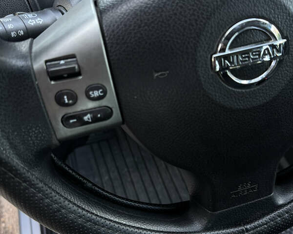 Сірий Ніссан Ноут, об'ємом двигуна 1.39 л та пробігом 178 тис. км за 5150 $, фото 16 на Automoto.ua