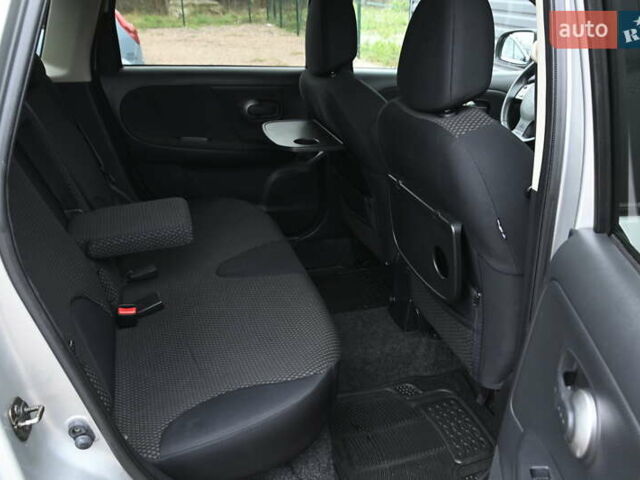 Сірий Ніссан Ноут, об'ємом двигуна 1.6 л та пробігом 258 тис. км за 5150 $, фото 25 на Automoto.ua