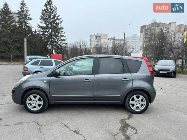 Серый Ниссан Ноут, объемом двигателя 1.6 л и пробегом 168 тыс. км за 6750 $, фото 17 на Automoto.ua